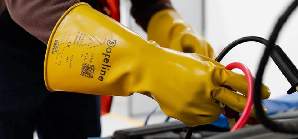 SUPERTOUCH INTRODUCES NEW LINE OF ELECTRICAL INSULATION GLOVES